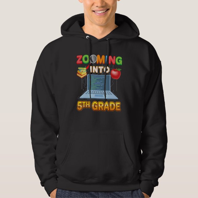 Zooming Into 5th Grade Fifth Virtual Student Learn Hoodie (Framsida)