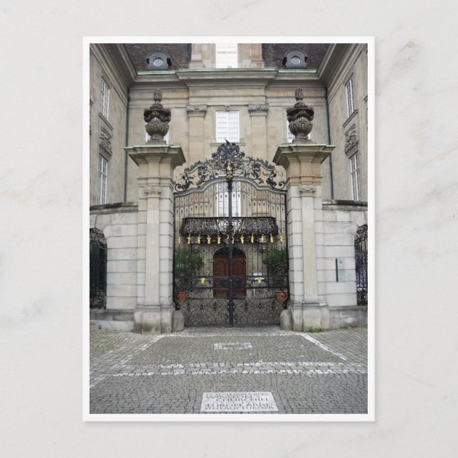 zurich uni översätts till "Zurichs universitet" på Vykort (Framsida)