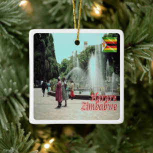ZW014 HARARE, Zimbabwe, Afrika Julgransprydnad Keramik